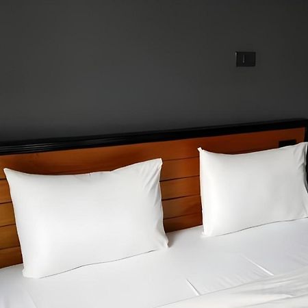 Hotel Chomtrang Extérieur photo
