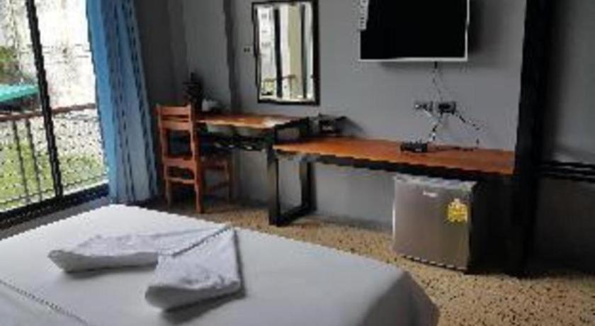 Hotel Chomtrang Extérieur photo