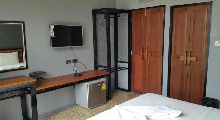 Hotel Chomtrang Extérieur photo