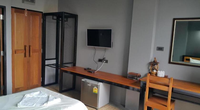 Hotel Chomtrang Extérieur photo