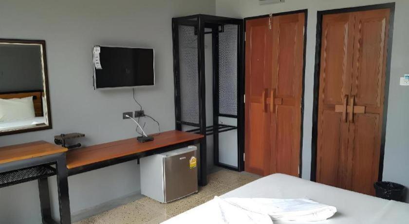 Hotel Chomtrang Extérieur photo